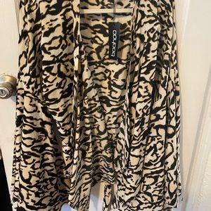 Bohoo cheetah print Angel wing top